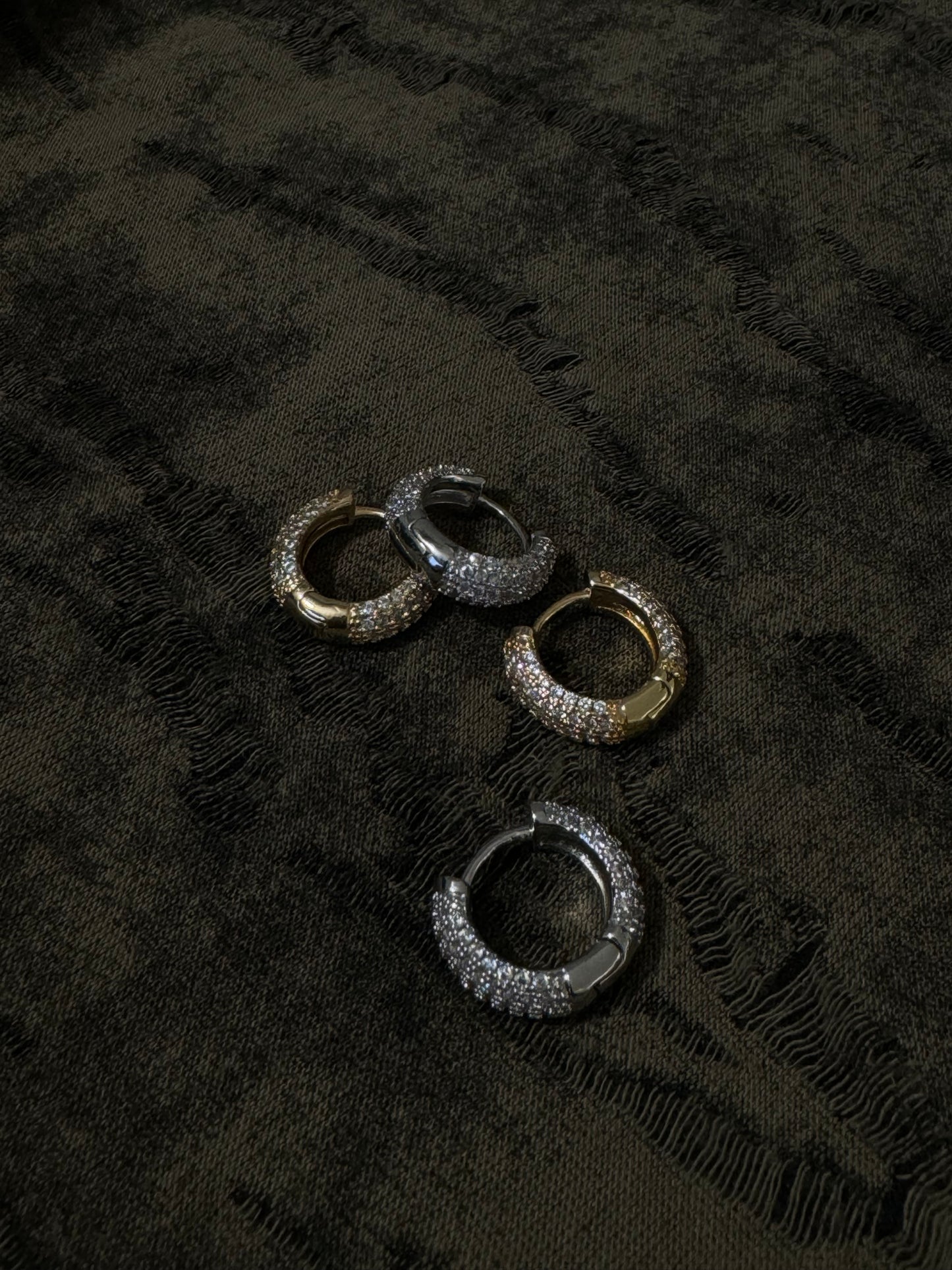 Orecchini cerchio diamanti